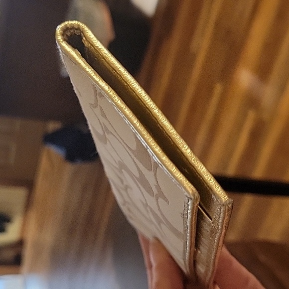 Coach Checkbook Wallet - Picture 2 of 10